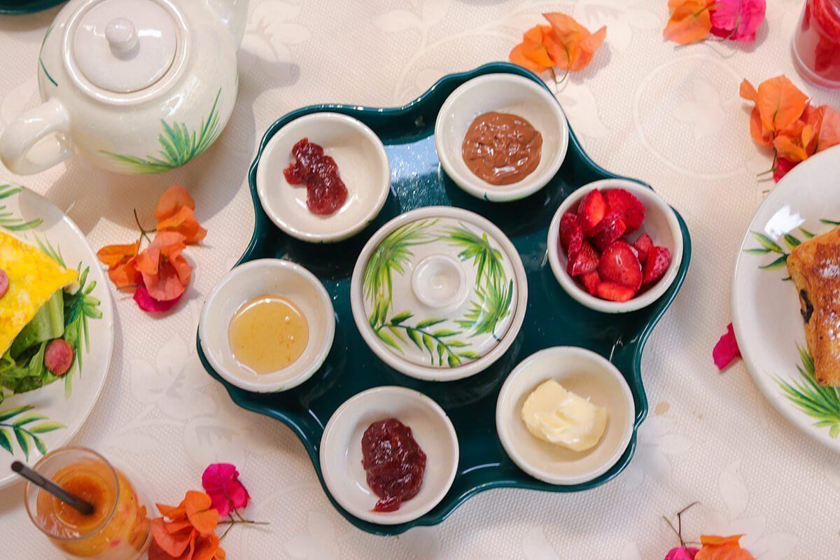 Ceramic Breakfast Set 25 pieces